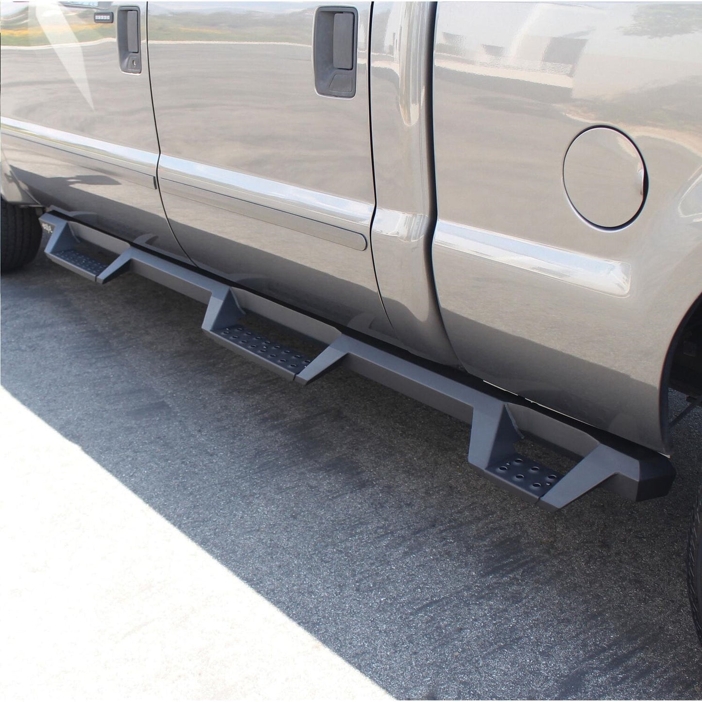 Westin HDX Drop Wheel-to-Wheel Nerf Step Bars for Ford Super Duty (1999-2016) - 56-534015