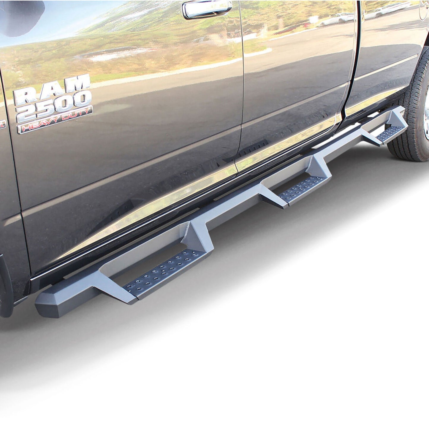 Westin HDX Drop Wheel-to-Wheel Nerf Step Bars for Dodge/Ram 2500/3500 (2011-2018) - 56-534335