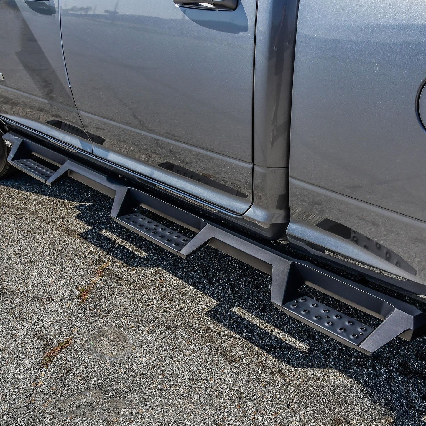 Westin HDX Drop Wheel-to-Wheel Nerf Step Bars for Dodge/Ram 2500/3500 (2019-2026) - 56-534785