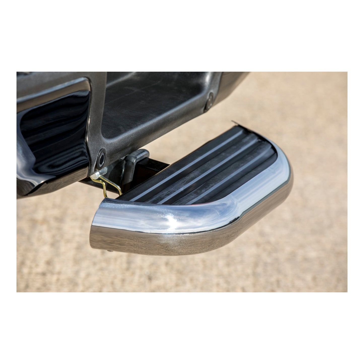 Luverne MegaStep 6-1/6" x 26" Aluminum Receiver Hitch Step (Fits 2" Tube)