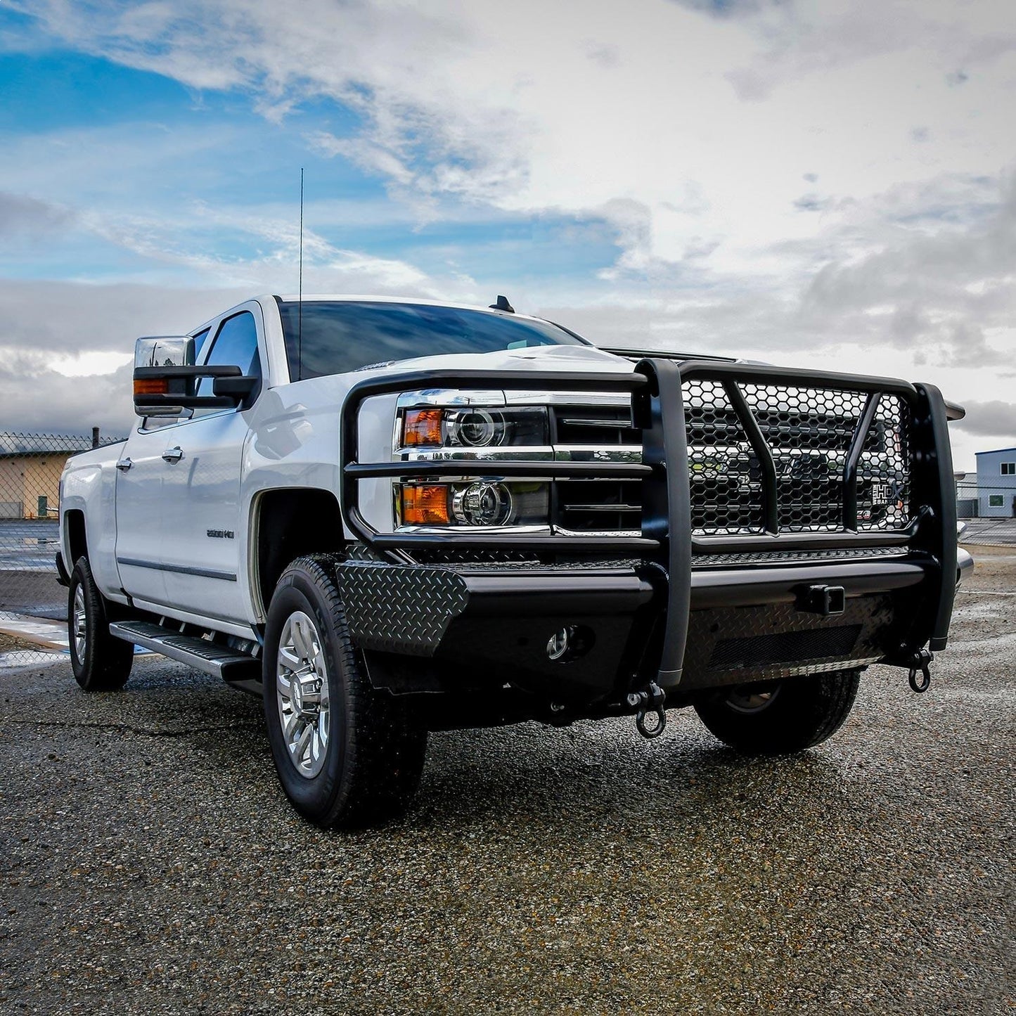 Westin HDX Bandit Front Bumper for Chevrolet Silverado HD (2015-2019) - 58-31155