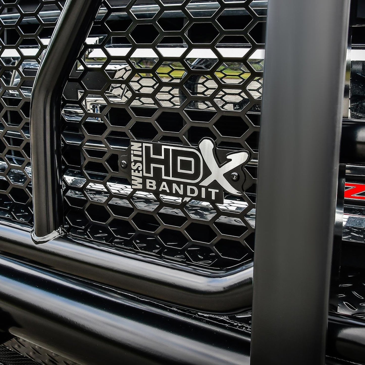 Westin HDX Bandit Front Bumper for Chevrolet Silverado HD (2015-2019) - 58-31155
