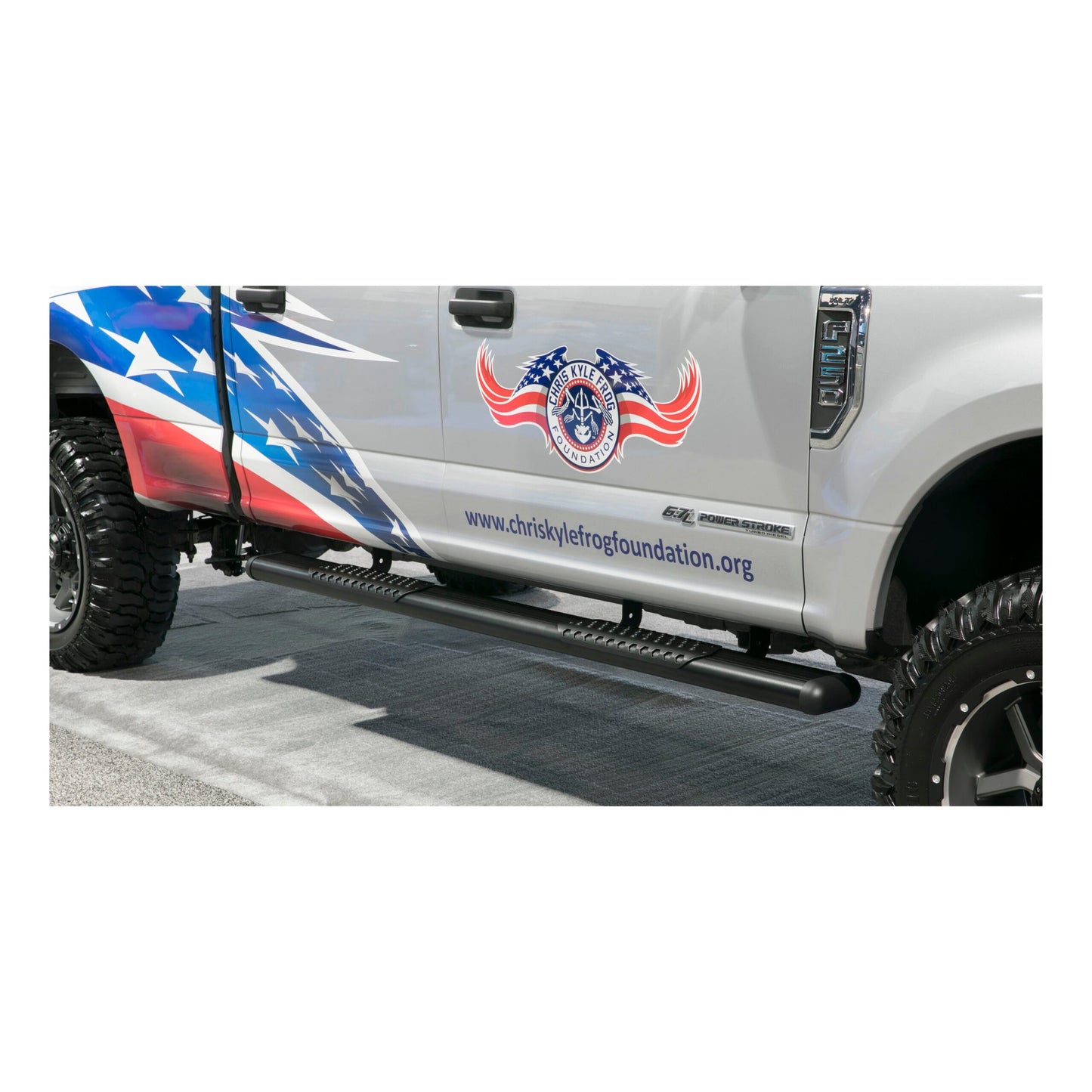 Luverne O-Mega II 6" x 88" Black Aluminum Side Steps, Select Ram 1500 Crew Cab