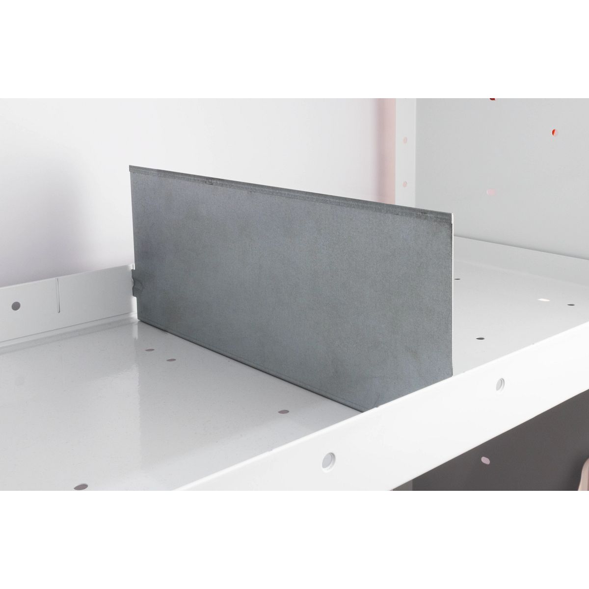 Weather Guard Adjustable Shelf Divider Set - 16-in W x 6-in H