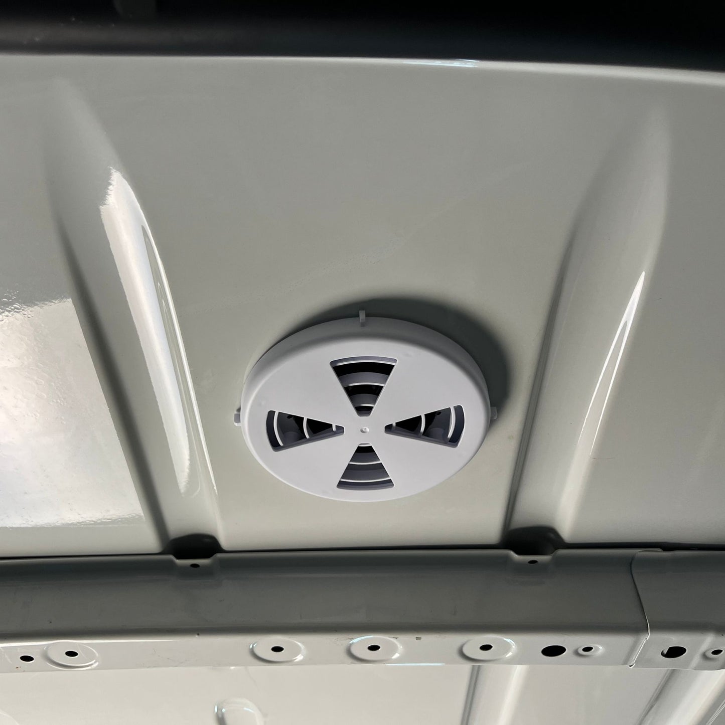 Slim-Matic Aerator/Ventilator Cargo Van Roof Vent - Round Shutter