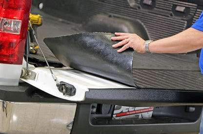 Dee Zee Tailgate Mat - Full Size - 60-in x 19.5-in