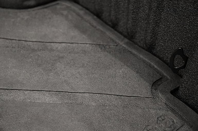 Dee Zee Truck Bed Mat for Chevy/GMC Colorado/Canyon (2015-2022) - 5-ft Bed