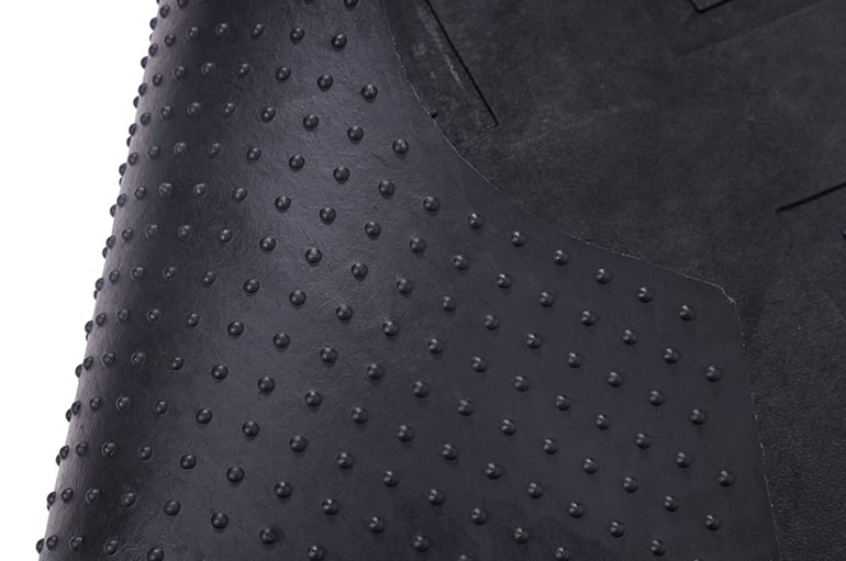 Dee Zee Truck Bed Mat for Chevy/GMC Colorado/Canyon (2015-2022) - 5-ft Bed