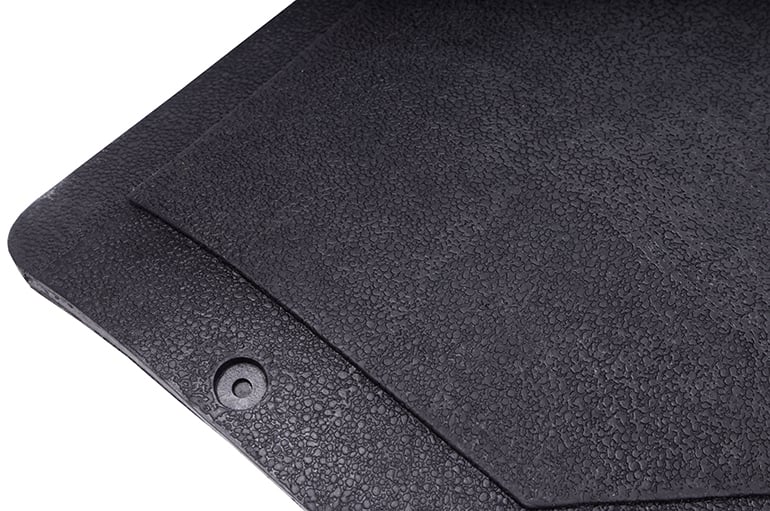 Dee Zee Tailgate Mat - Full Size/Universal - 60-in x 19.5-in