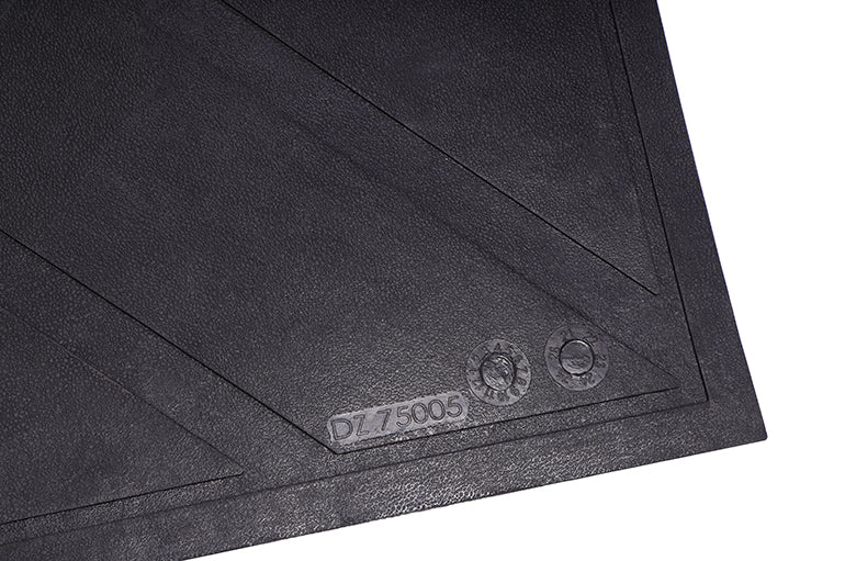 Dee Zee Heavyweight Universal Bed Mat - X Pattern - 8-ft x 4-ft
