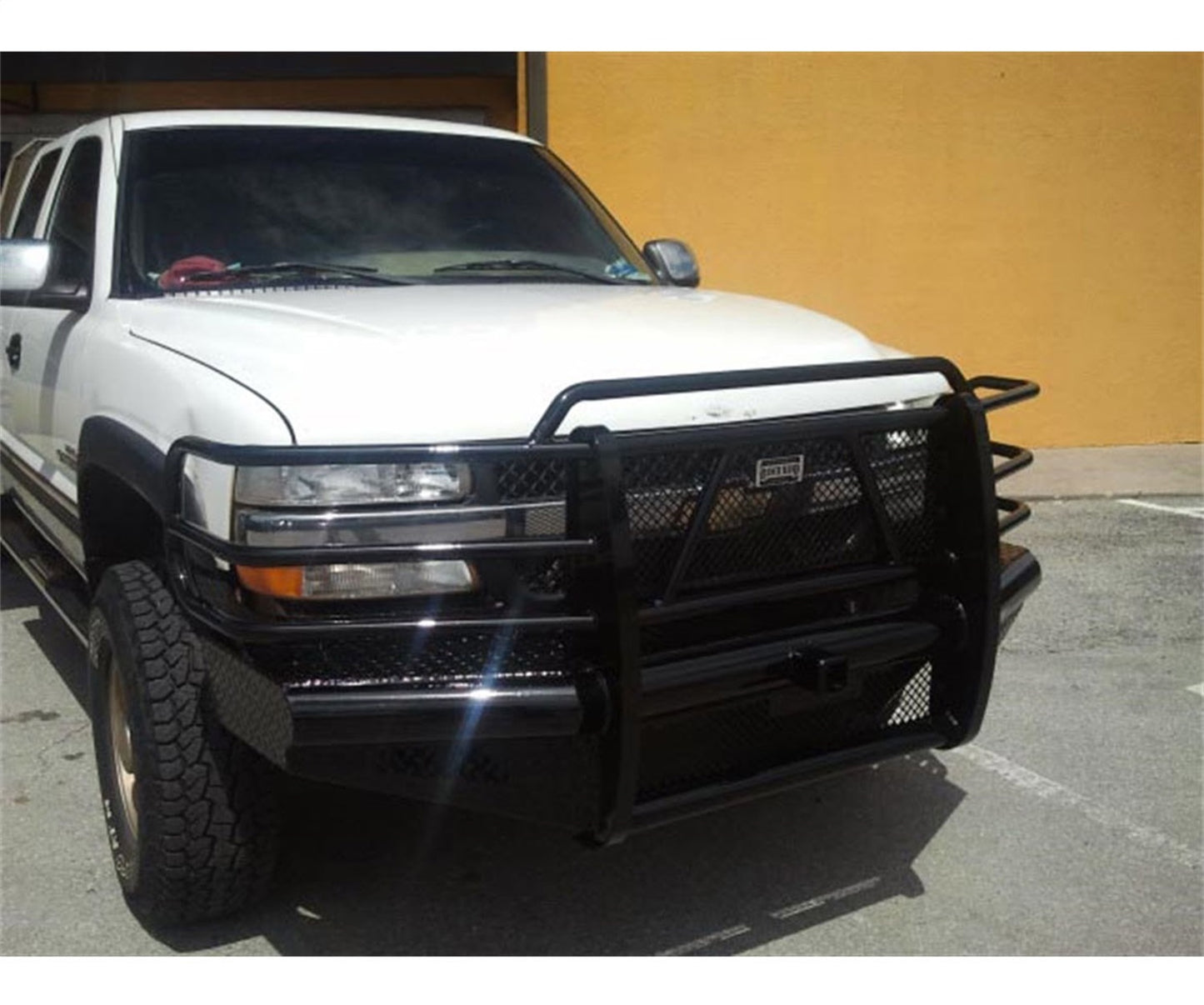 Ranch Hand Legend Series Front Bumper with Grille Guard for Chevrolet Silverado 1500, Chevrolet Silverado HD (2001-2002) - FBC011BLR