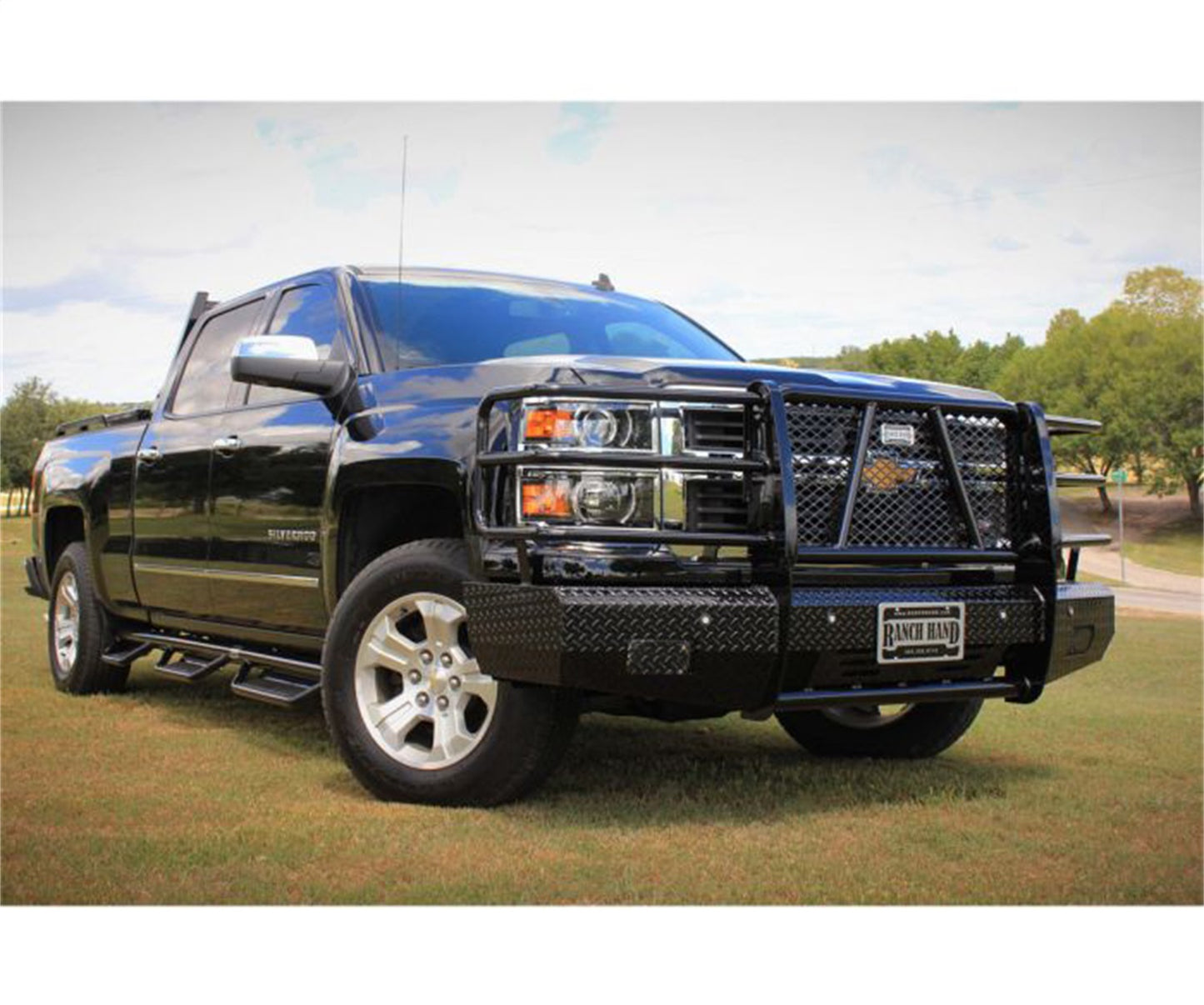 Ranch Hand Summit Series Front Bumper with Grille Guard for Chevrolet Silverado 1500 (2014-2015) - FSC14HBL1