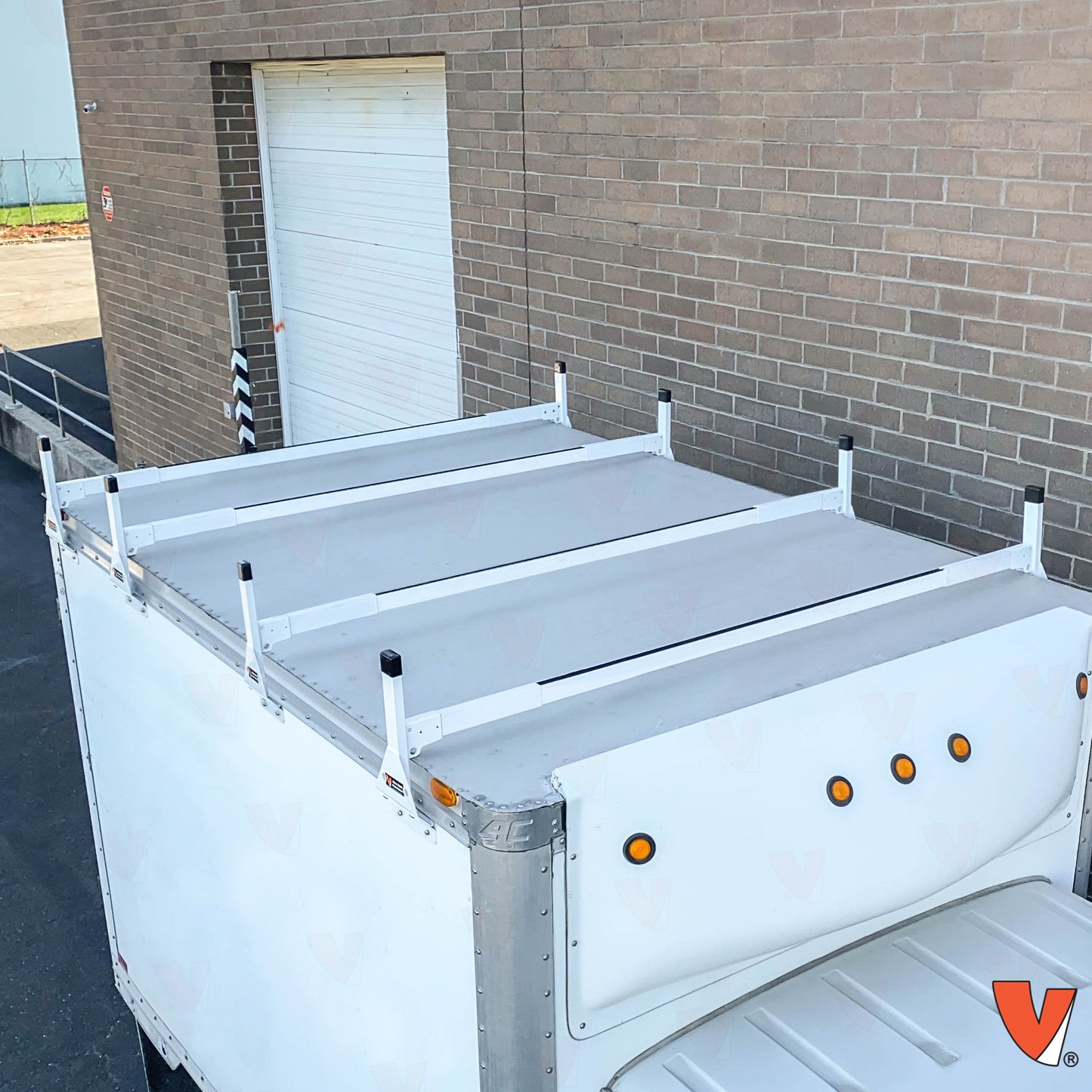 Vantech H1 Ladder Roof Rack for Trailers & Box Trucks - Mount Type: Side Mount | System Width: 82-in to 90-in | System: 4-Bar Rack | Material: Aluminum | Color: White