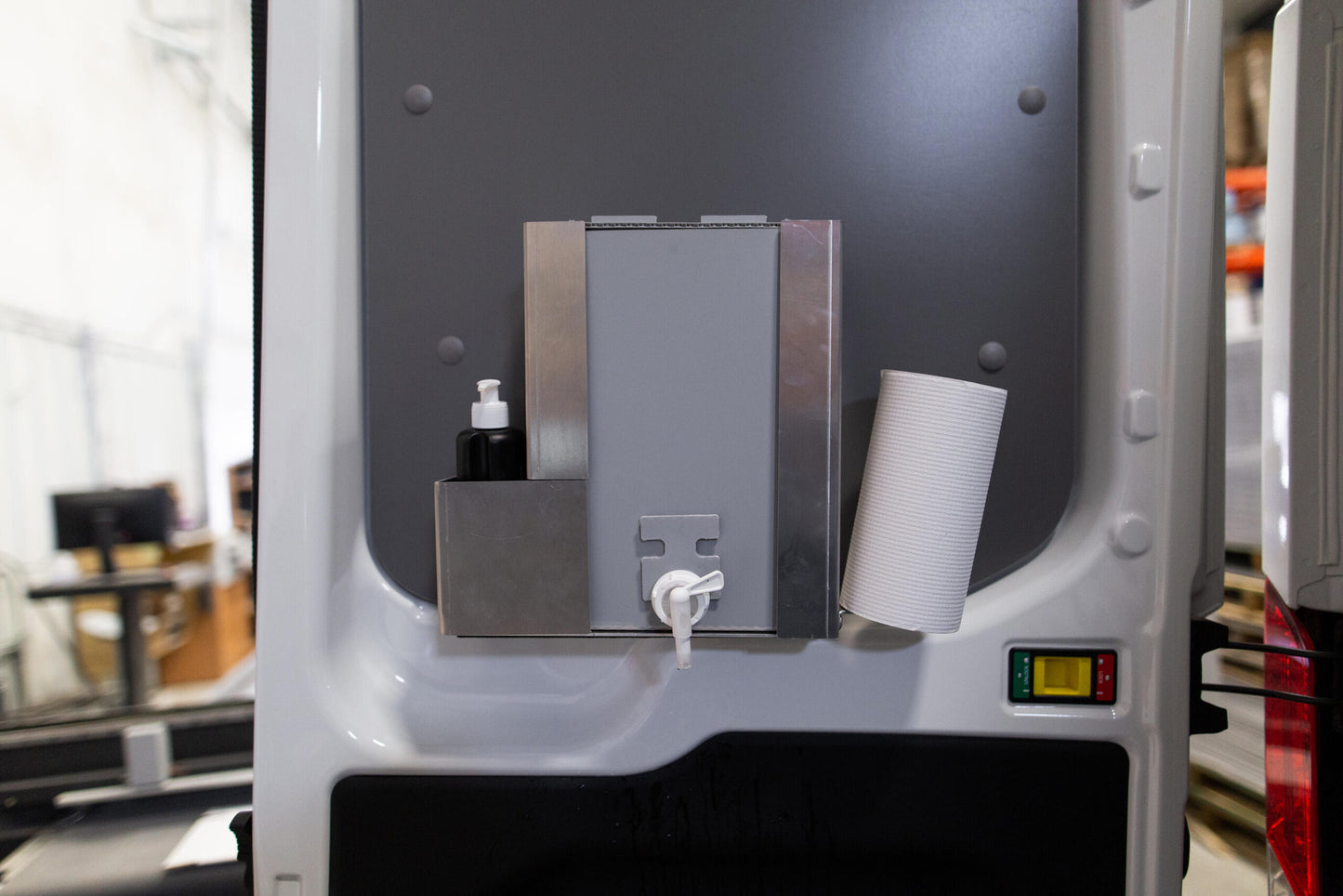 CleanCaddy Handwashing Unit
