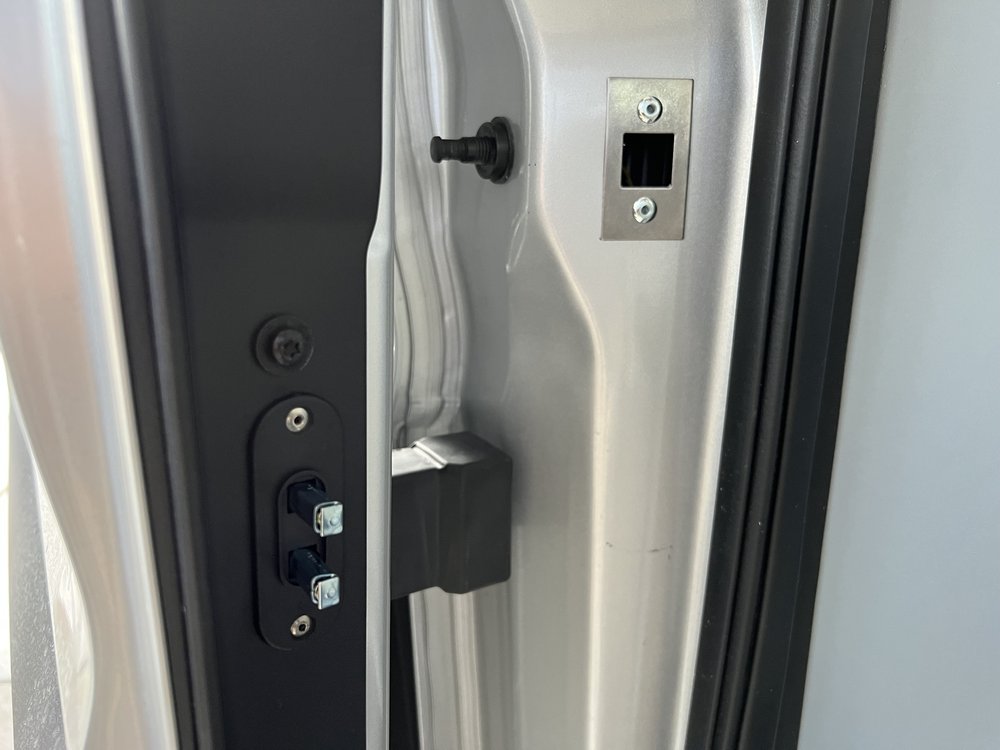 Thunderbolt Deadbolt Lock Kit for Ford Transit Vans