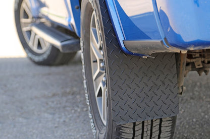 Dee Zee Flaps Brite-Tread Universal 11x19 Notched