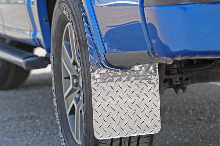 Dee Zee Flaps Brite-Tread Universal 11x19 Notched