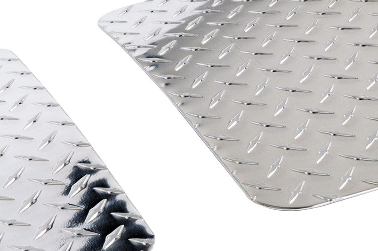 Dee Zee Flaps Brite-Tread Universal 11x19 Notched