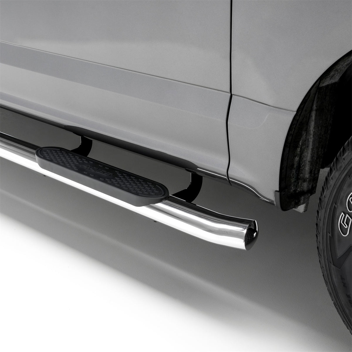 ARIES 4-in Oval Polished Stainless Steel Nerf Bars for Chevrolet/GMC Double Cab (2007-2019) - S224046-2
