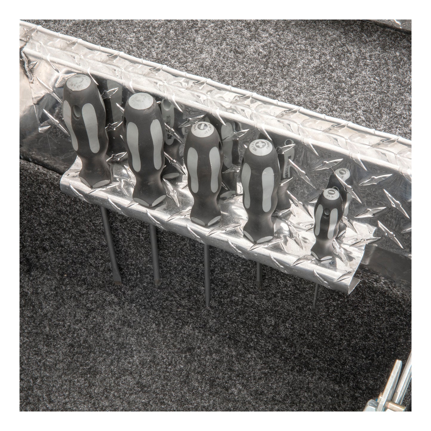 UWS Crossover Tool Box - 69-in - Low Profile - Single Lid - With Rail - Standard Tub - Secure Lock Handles - Bright Aluminum - SL-69-LP-R