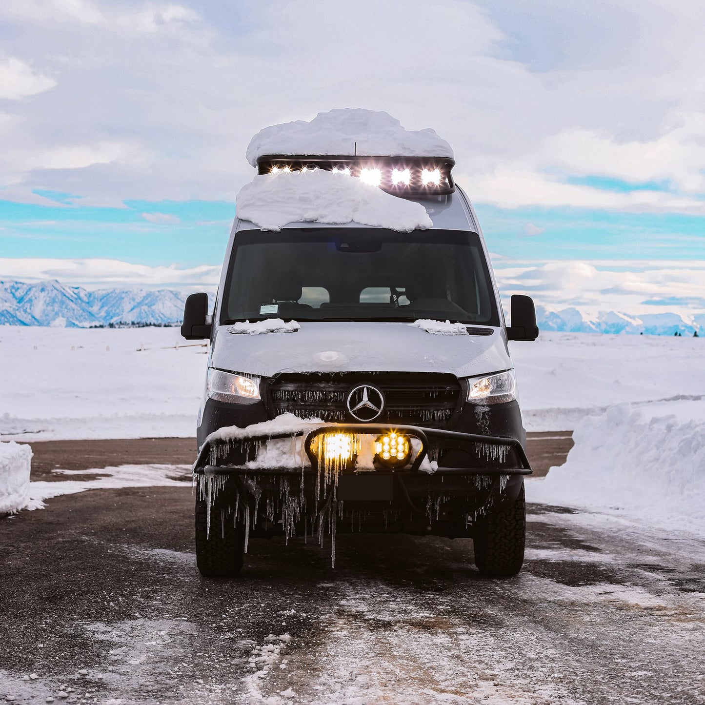 Vanspeed Baja Front Bumper - 4WD for Mercedes Sprinter 144/170 (2019+) - VNSPD-008