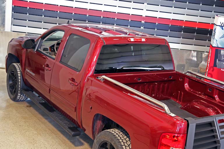 Dee Zee Side Rail Stainless Steel for Ford SuperDuty (2017-2023) - 8' Bed