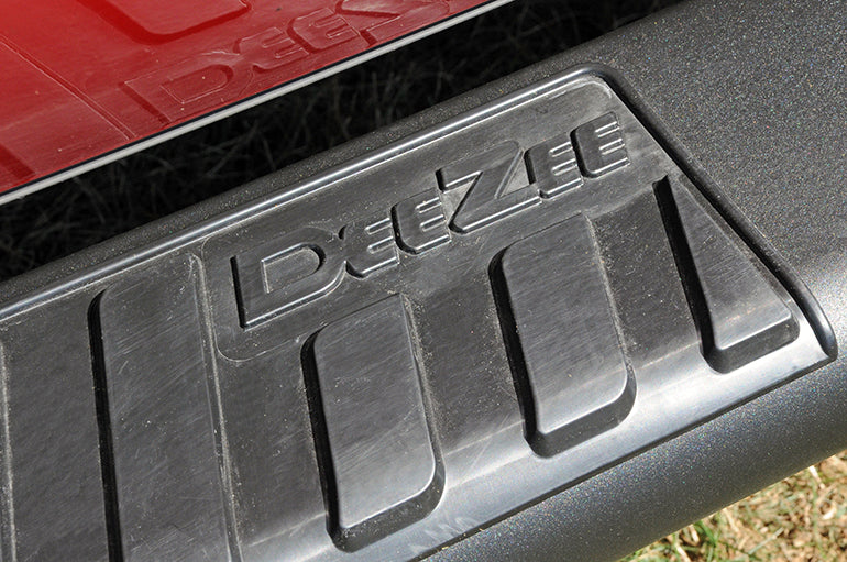 Dee Zee Tubes - 6" Oval - Black Steel for Chevy/GMC/Dodge/Ford/Ram/Toyota Full Size Truck (1999-2023) - CrewCab