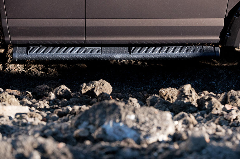 Dee Zee Tubes - 6" Oval - Brite Tread Aluminum - CrewCab