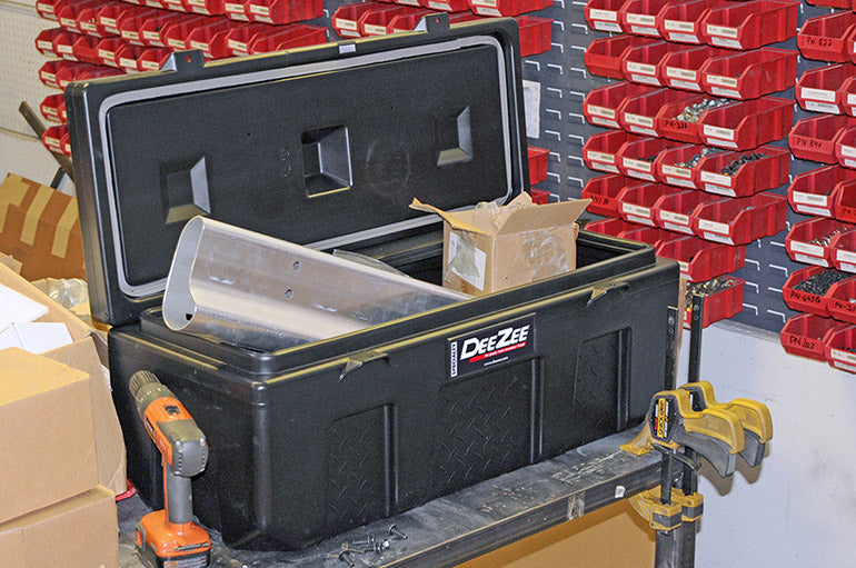 Dee Zee Poly Tool Box - Specialty Utility Chest - 35-in x 14-in x