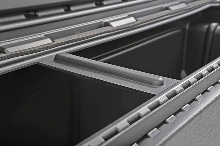 Dee Zee Crossover Tool Box - Poly Box - 70-in