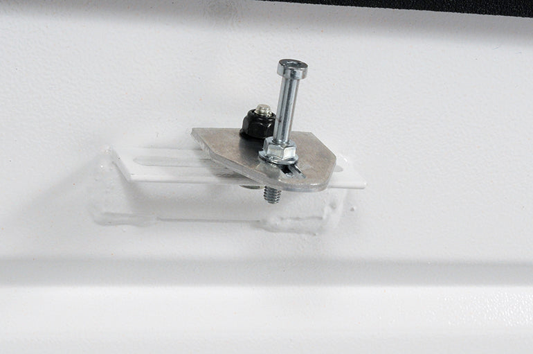 Dee Zee Tool Box - Hardware Side Mount - White