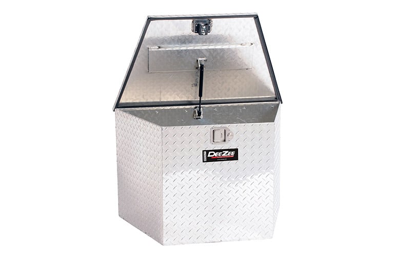Dee Zee Tool Box - Specialty Triangle BT Alum
