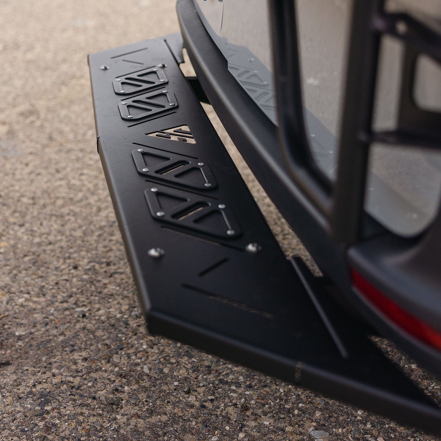 Vanspeed Rear Hitch Step for Mercedes Sprinter 144/170 (2012+) - VNSPD-009