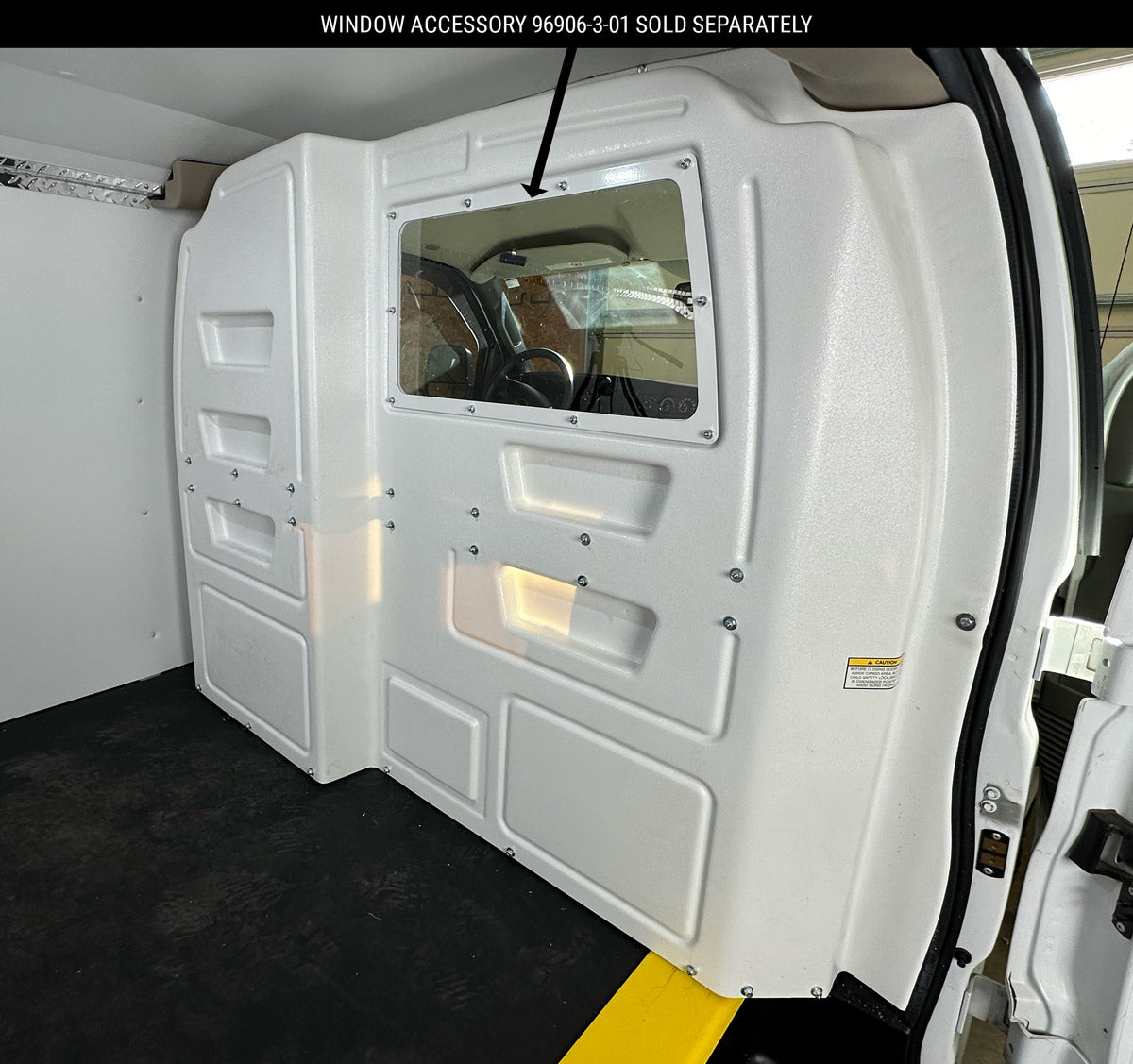 Full Partition - Composite - GMC Savana, Chevrolet Express