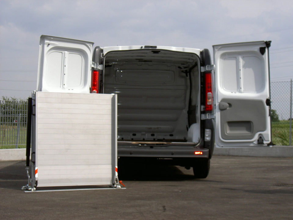 Aluminum Loading Ramp - Universal - Non-Swivel