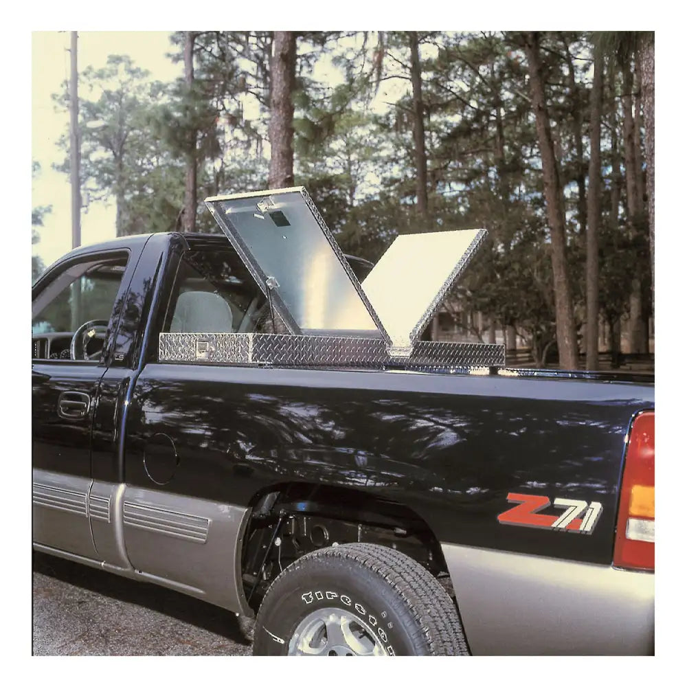 UWS Bright Aluminum 72" Gull Wing Crossover Truck Tool Box