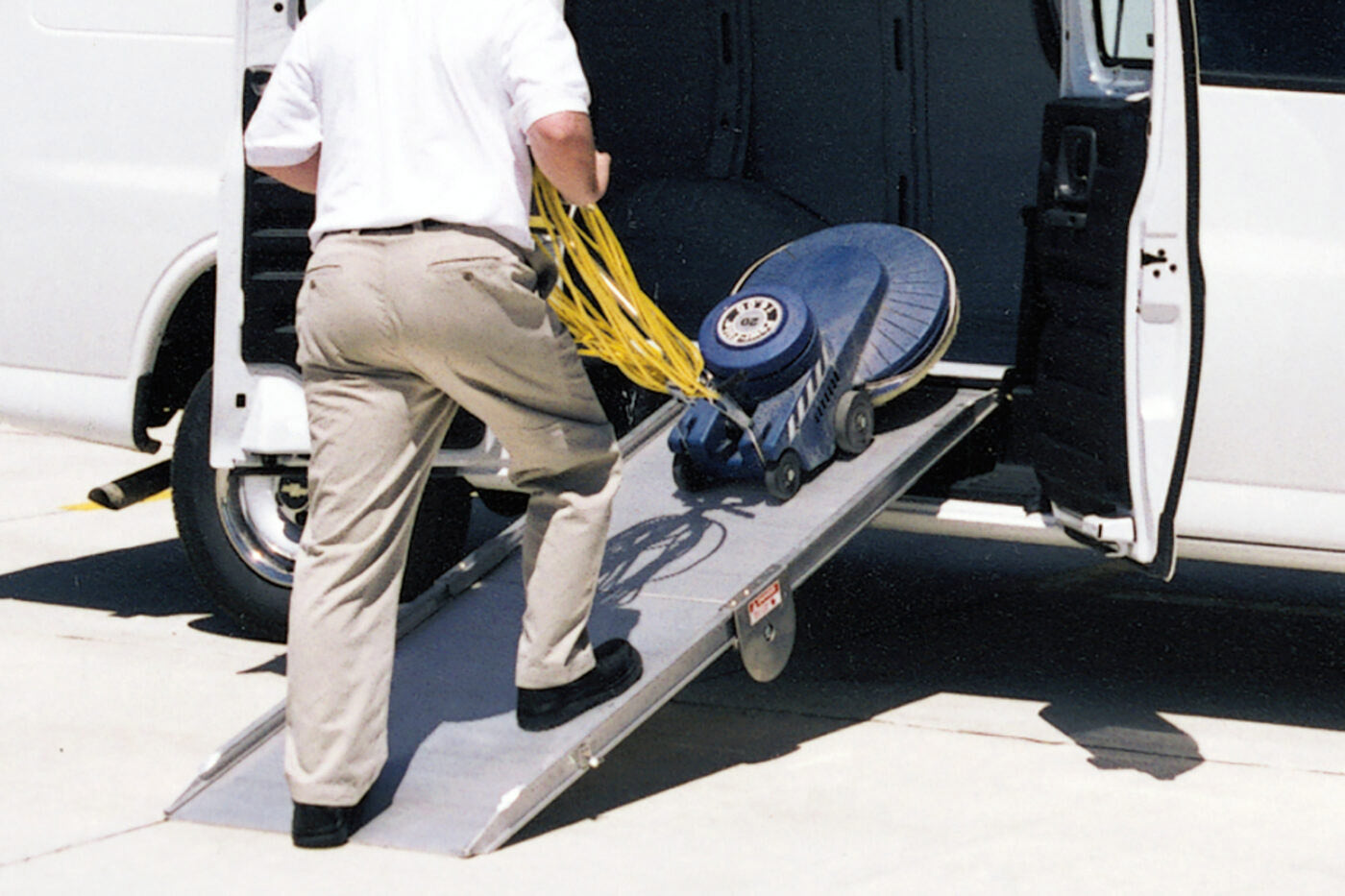 Link LB10 Bi-Fold Side Door Mount Cargo Van Ramp