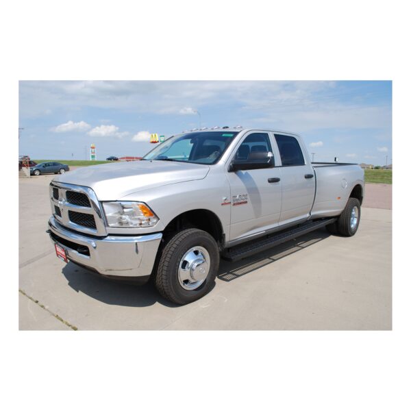 Luverne Grip Step 7" x 125" Aluminum Wheel-to-Wheel Running Boards, Select Ram 3500 - Image 2