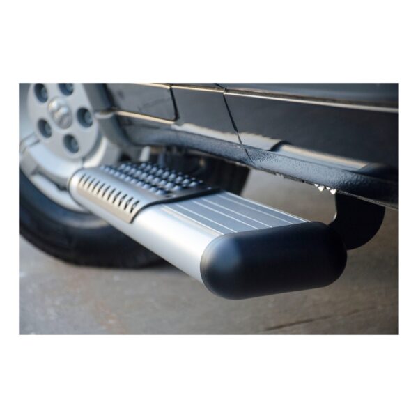 Luverne O-Mega II 6" x 36" Silver Aluminum Side Steps (No Brackets) - Image 2