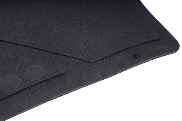 Dee Zee Tailgate Mat - Full Size/Universal - 60-in x 19.5-in - Image 3