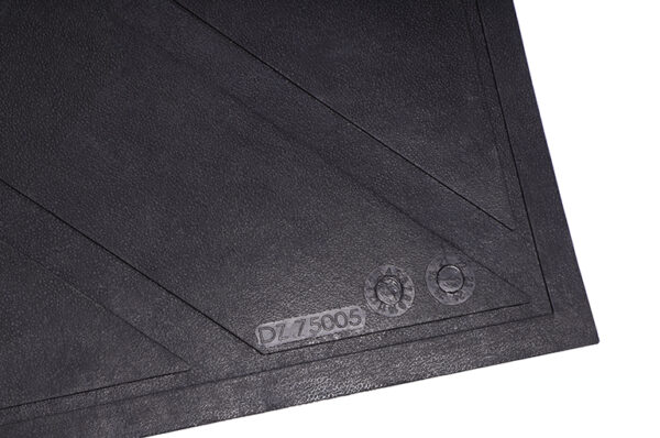 Dee Zee Heavyweight Universal Bed Mat - X Pattern - 8-ft x 4-ft - Image 3