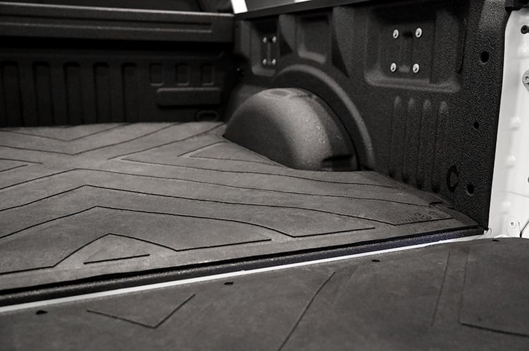 Dee Zee Heavyweight Tailgate Mat Dee Zee Heavyweight Tailgate Mat