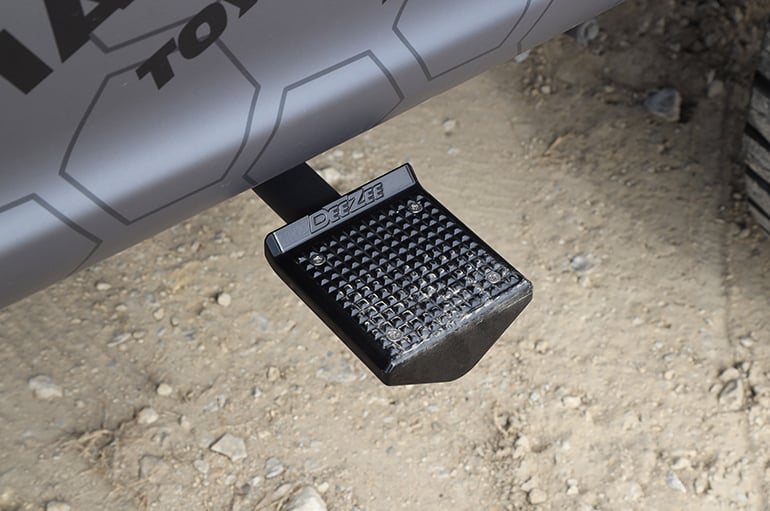 Dee Zee Side Box Step for Ford Super Duty (2017-2023) - 6.5 Dee Zee Side Box Step for Ford Super Duty (2017-2023) - 6.5