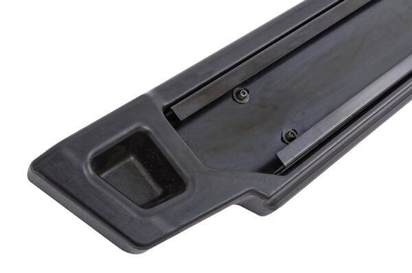 Dee Zee Running Board Cab Section Molded Black for Chevy/GMC/Dodge/Ford Full Size Truck (Universal-Universal) - CrewCab - Image 4