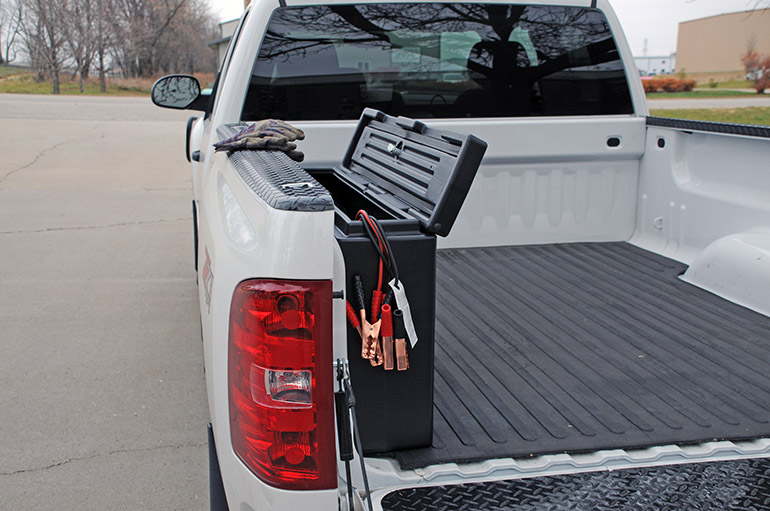 Dee Zee Wheel Well Tool Box (Passenger Side) Dee Zee Wheel Well Tool Box (Passenger Side)