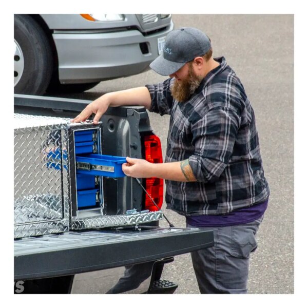 UWS 18" Drawer Truck Tool Box - Image 7