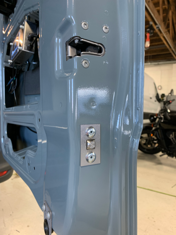 Thunderbolt Deadbolt Lock Kit for Mercedes Sprinter - Image 2